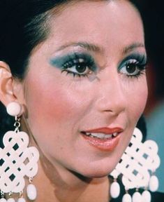 Studio 54 Makeup, 1970 Makeup, Cher Makeup, 60’s Makeup, 1970s Makeup