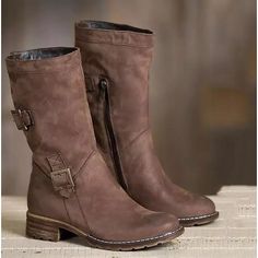 Womens Boots Mid Calf, Flat Boots For Women Work, Pretty Booties Shoes, Womans Boots Outgits, Overland Women’s Boots, Cheap Women's Fall Boots, Fall Dress Boots 2022, Flat Boots For Dresses, Cute Fall Outfurs Boots