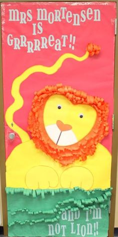 a door decorated to look like a lion with the words miss morffensen is grappeat