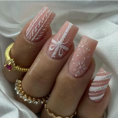 Nail Ideas Short Christmas, Short Winter Nail Designs, Bow Nails Design, Winter Nails Square, Winter Nails Design, Christmas Nail Designs Acrylic, Bow Nail Designs, Winter Nails Acrylic, Nagel Tips