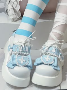 Water Lantern, Flatform Shoes, Cute Shoes Heels, Kawaii Shoes, Clothing Design Sketches, Bow Heels, Shoe Inspo, Aqua Color, Really Cute Outfits