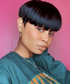 Shorthair Bangs, Bob Pendek, Relaxed Hairstyles, Kort Bob, Women Short Hairstyles, Black Women Short Hairstyles