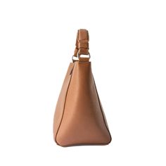 Made with cowhide pebbled leather, our new Yaya Bucket Bag is the ideal size when you want a bag that's not too big, not too small, and comfortable enough to carry all day. Designed to take on the day by your side, our bucket bag features a stylish design that allows you dress it up or down, as well as a functional interior to carry all your essentials throughout the day. With two interior wall pockets and a roomy interior, the Yaya allows you to carry your phone, keys, sunglasses, lipsticks, sm Functional Interior, Shoulder Bag Brown, Brown Leather Bag, Handbag Women, Wedding Bag, Leather Bucket Bag, Leather Bucket, Essential Items, Genuine Leather Bags