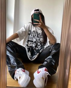 Pakaian Hipster, Looks Hip Hop, Mode Ulzzang, Streetwear Fashion Women, Teenage Fashion Outfits