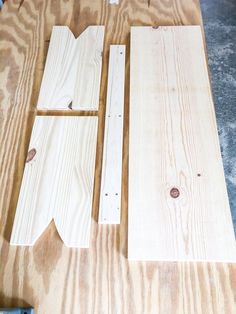 the unfinished pieces of wood are ready to be glued into placemats or wall hangings