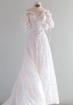 Fantasy Vintage, Princess Wedding Gown, Fantasy Wedding, Wedding Gowns Vintage, Fantasy Gowns, Dresses Lace