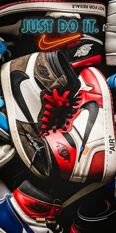 Air Jordan Wallpapers, Air Jordan Wallpaper, Shoe Plug, Jordan Shoes Wallpaper, Jordan Wallpaper, Jordan 1 Off White, Nike Poster, Shoe Poster