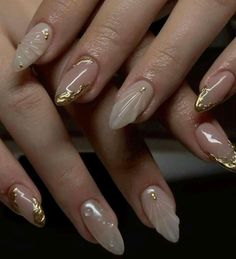 French Tip Nails Y2k, Almond Nails French Tip, Almond Nails French, Gold Chrome Nails, Nails French Tip, Nails Y2k, Gold Drip, Nails Gold, Y2k Nails