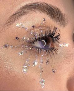 Nye Glitter Makeup, Glitter Makeup Aesthetic, Glitter Bar, Beauty Station, Vegas Bachelorette, Rave Makeup, Work Makeup, Color Catalog, Make Up Inspo