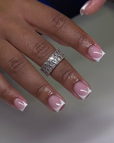 @daydiorrr What French Tip Nails, Beautiful Gel Nails Designs, Nails For Prom Short, Short Nails Deep French, Classic French Tip Nails Square Short, Short Short French Tip Acrylic Nails, Cute Short French Nails, Short French Nails Black Women, Short Acrylic Frenchies