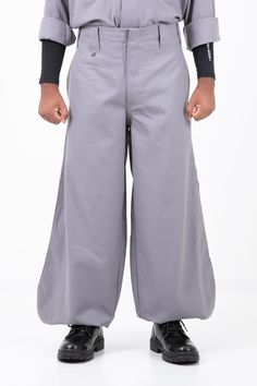 Ultra Smooth Serge 25 Edo-Style Tobi Pants_grey_front Tobi Pants, Patterns For Sewing, Vest Shirt, Jodhpur, Leg Design, Fabric Pattern, Smooth Texture, Style Moderne, Cool Design