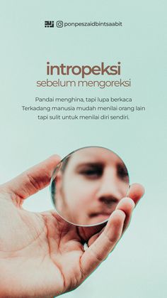 a person holding a magnifying glass in front of their face with the words intopeksi sebelum mendroski