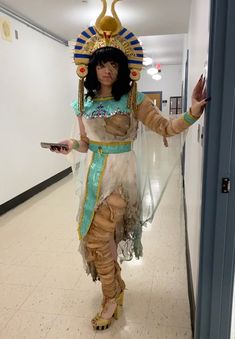 Half Alive, Egyptian Mummy, Queen Costume, Costume Themes, Couples Costumes, Art Stuff, Halloween Ideas