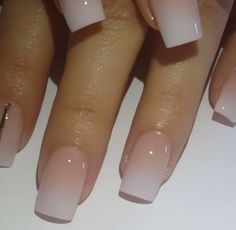 French Ombre Sns Nails, Ombre White Nails With Design, Blended Nails Acrylic, Ombré Nails Natural, French Tip Nails Gradient, Gel Nails Ombre French, Nail Ideas Ombre Natural, Nails Pink To White Ombre, Square Acrylic Nails Ombre French