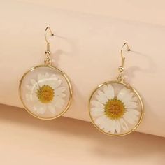 Fashion Women Daisy Flower Resin Dangle Drop Earrings Round Circle Hook Jewelry | eBay Gold Jewelry Gift, Anniversary Necklace, Sunflower Earrings, Bee Pendant, Alloy Earrings, Daisy Earrings, Daisy Flowers, Round Circle, Romantic Gifts