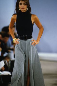 90s Runway Fashion, Design Moda, Chique Outfits, 90s Fashion Outfits, Vogue Australia, Donna Karan, Mode Vintage