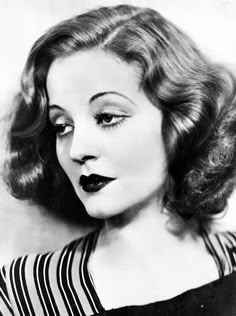 Cabelo Pin Up, Tallulah Bankhead, Old Portraits, Classic Movie Stars, Silent Movie, Hollywood Glam, Vintage Portraits, Old Hollywood Glamour