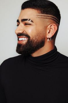 Faded Beard Styles, Hair Designs For Men, Beard Cuts, Beard And Mustache Styles, Mens Hairstyles Fade, Beard Styles Short, Gents Hair Style, Shaved Hair Designs, Beard Fade