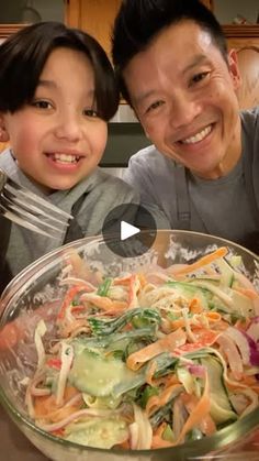 43K views · 4.4K reactions | Crab Salad #crabsalad #kanisalad #seafoodsalad #saladrecipe #easysalad #easyrecipe #dinnerideas   ➡️ FULL RECIPE IN THE PINNED COMMENT | saltNpiipa Seafood Salads, Kani Salad, Chinese Meals, Keto Seafood, Asian Meals, Crab Dip, Easy Chinese, Crab Salad, Seafood Salad