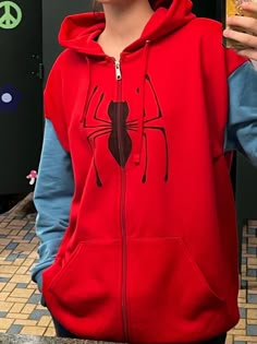 Spiderman Jacket Outfit, Spiderman Hoodie Outfit, Homemade Spiderman Suit, Spiderman Stuff To Buy, Red Hoodie Aesthetic, Spiderman Homecoming Suit, Spiderman Sweater, Aelfric Eden Hoodie, Tobey Maguire Spiderman