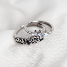 Engament Rings For Couple, Boy Wedding Rings, Male Silver Rings, Cute Couple Rings, Men Promise Rings, Rings For Boys, Promise Ring Men, Knight And Princess, Matching Rings For Couples