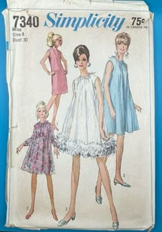 Vintage Clothes Patterns, 1960s Dresses, 1960 Fashion, Patron Vintage, Retro Sewing Patterns, 60s And 70s Fashion, Simplicity Dress, Vintage Dress Patterns, 1960's Dress