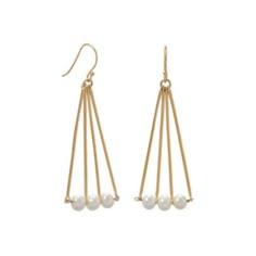 14 Karat Gold Plated Geometric And Cultured Freshwater Pearl Earring Jewelry Architecture! 14 Karat Gold Plated Sterling Silver French Wire Earring Feature 4 Bars Creating A Triangle Shape With 3 Cultured Freshwater Pearls Nestled In Between. Pearls Are Approximately 6mm. Total Hanging Length Is 60mm. .925 Sterling Silver Wire Earring, French Wire Earrings, Freshwater Pearls Earrings, Pearl Earring, Handmade Wire Jewelry, Handmade Jewelry Diy, Wire Crafts, French Wire, Gold Geometric