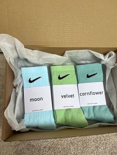 Brand new Nike crew socks hand dyed Size 2-4 5-8 and 8-11 uk sizes Nike Crew Socks, Sock Outfits, Sock Packs, New Nike, Athletic Outfits, Casual Socks, Socks And Hosiery, Gym Outfit, Crew Socks