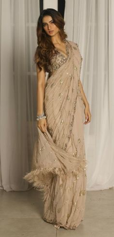 Dolly J, Palak Tiwari, Diwali Fashion, Ruffled Saree, Chikankari Saree, Corset Blouse, Crystal Embroidery, Modern Saree