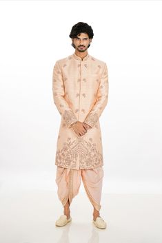 For a Groom who demands nothing but the best, our Arch Sherwani awaits.💫🤵🏻 Impeccable craftsmanship, Intricate embroidery, and the comfort of pure raw silk come together to create a wedding day look that will leave a lasting impression!✨ Royal Palaces, Bollywood Wedding, Intricate Embroidery, Groom Attire, Designer Wedding, Groom Style, Bollywood Saree