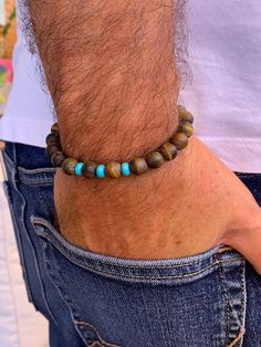 Handmade bracelet made of agate and turquoise beads and thread. Thread Bracelet, Stone Bracelets, Thread Bracelets, Bracelet Men, Bohemian Bracelets, Natural Stone Bracelets, Gemstone Beaded Bracelets, Mens Beaded Bracelets, Bracelet For Men