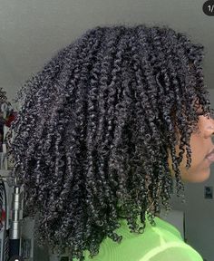 Melanin Hairstyles, Curly Cuts, Natural Curls Hairstyles, Curly Hair Inspiration, Curly Girl Hairstyles