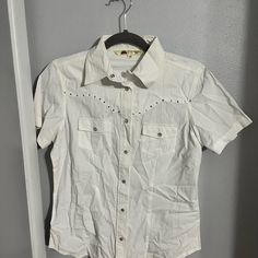 White Cowgirl Shirt Sleeve Shirt. Button Up With Jewels. Size Medium. Nwot. Cumberland Outfitters. Cowboy Shirt, Cowgirl Shirts, Cowboys Shirt, Shirt Button, Shirt For Women, Shirt Color, Shirt Sleeves, Button Down Shirts, Sleeve Shirt