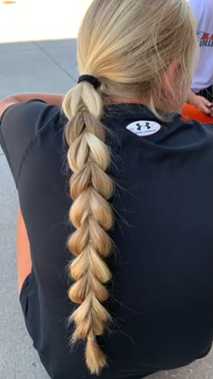 Softball Hairstyles - Very Nice Softball Hairstyles braided hairstyles softball hairstyles hairstyles for softball cute softball hairstyles easy softball hairstyles #braidedhairstyles #softballhairstyles #hairstylesforsoftball #cutesoftballhairstyles #easysoftballhairstyles Tennis Hairstyles, Tennis Hair, Cute Volleyball Hairstyles, Soccer Hair, Track Hairstyles, Basketball Hairstyles, Softball Hairstyles, Cheer Hair