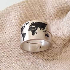 ★ World Map Ring ★  Hancrafted World Map ring in a set of two distinct bands for Men and Women. * Materials/Finishes ➤ Matte Silver 925. The map on the rings is artificially Blackened (Black/Grey Oxidized). * US Ring Sizes ➤ All basic US Ring Sizes are available (but if you cannot find your ring size on the drop-down menu please contact me) ----------------------------------------------------------------------------- IMPORTANT NOTES: -------------------------------------------------------------- Globe Map, Earth Map, Creative Poster Design, Precious Jewels, Ring Sizes, Oxidized Silver, Beautiful Bags, Rings Statement, Gold And Silver