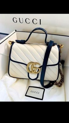 Tas Louis Vuitton, Gucci Handbag, Luxury Bags Collection, Dior Handbags, Gucci Handbags