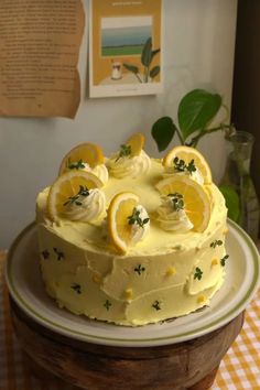 there is a cake with lemons on it