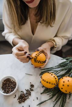 Citrus Ornaments, Make Dried Orange Slices, Ornaments Wreath, Ideas For Thanksgiving, Wreath Garland, Orange Clove