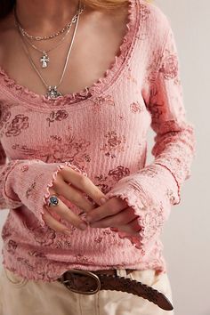 Scoop Neck Tops With Thumbholes For Spring, Free People Clothing, Printed Design, Jeans Dress, Boho Outfits, Scoop Neckline, Fashion Inspo Outfits, Style Me, Top Styles