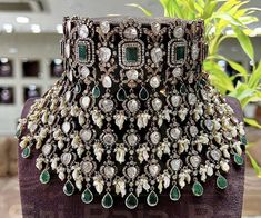 Victorian Jewelry Indian, Big Diamonds Necklace, Fall Wedding Jewelry, Mughal Jewelry, Bridal Jewellery Inspiration