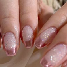 Glinda The Good Witch Nails, Cute Nails Short, Cute Nails Ideas, Short Nails Cute, Nail Art Designs Short, Self Nail, Hello Nails, Blush Nails, Pretty Nail Designs