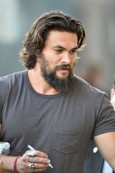 Bearded Men Costumes, Big Bearded Men, Jason Momoa Hair, Grey Bearded Men, Long Hair And Beard, Blonde Beard, Short Hair With Beard, Bald Men With Beards, Long Hair Beard