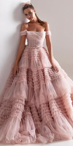 Pink Princess Aesthetic Dress, Fashion Aesthetic Outfits, Baby Pink Dresses, Sparkly Wedding Dress, Bridesmaid Saree, Princess Gowns, Lace Dress Styles, Dressy Dress, Sparkly Wedding