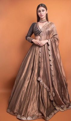 Mony Roy Lehenga, Silk Lehnga Outfit, Latest Designer Lehnga, Simple Indian Wedding Dress, Raw Silk Lehenga Designer, Latest Lehnga Designs Wedding Style, Latest Lehenga Designs 2023 Simple, Lehngas Designs Latest, Latest Choli Designs For Lehnga