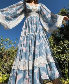 Aesthetic Dress Up, Modest Dresses Ideas, Cottagecore Maxi Dress, Pretty Vintage Dresses, Ethnic Day Outfits, Cute Casual Dresses For Summer, Modest Outfit Summer, Casual Modest Dresses, Modest Pretty Outfits