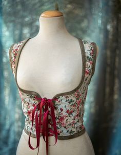 Regency Dance, Pink Roses Garden, Hobbit Cosplay, Garden Cottagecore, Flowers Cottagecore, Creative Costume, Style Corset, Corset Sewing Pattern