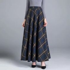 Wool Maxi Skirt, Empire Pattern, Style Transformation, Maxi Rok, Ankle Length Skirt, Empire Style, Beautiful Skirts, Maxi Skirts, Wool Skirts