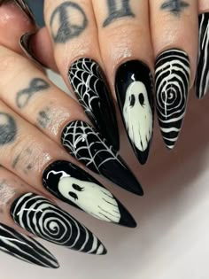 black and white gothic ghost nails Short Sharp Nails, Goth Nails Short, Halloween Nails Almond Shape, Short Goth Nails, Gothic Stuff, Sharp Claws