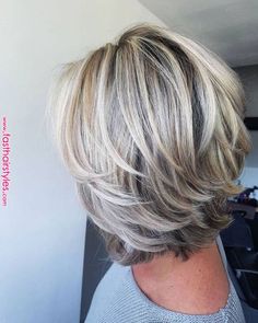 Mom Hairstyles, Short Layered Haircuts, Pinterest Hair, Penteado Cabelo Curto, Short Hair With Layers, Short Bob Hairstyles