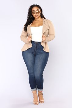 Work Casual Outfit Plus Size, Meet And Greet Outfits, 40 Plus Fashion Over 40, Dressy Outfits Plus Size, Fall Plus Size Outfits Casual, Plus Size Blazer Outfits, Curve Outfits, Meet And Greet